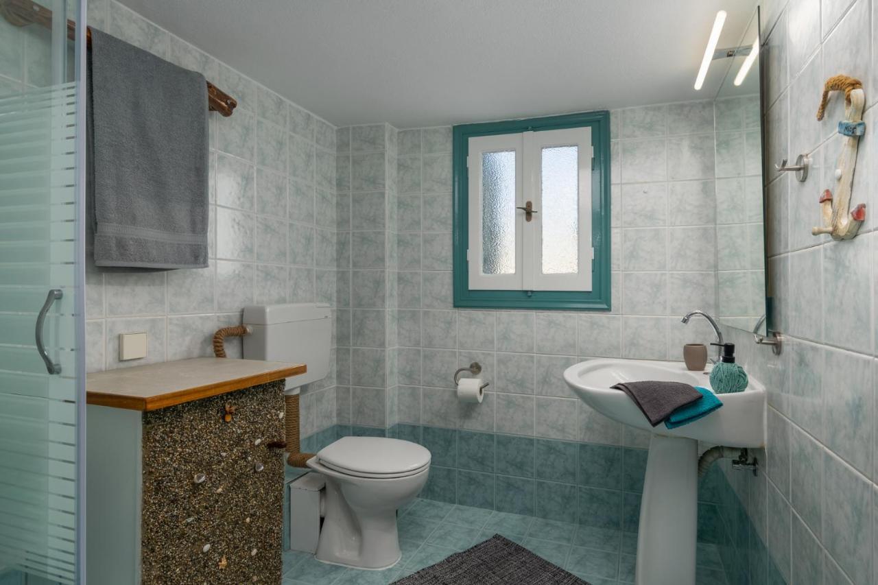 Wood And Stone Apartment Adamantas  Екстериор снимка